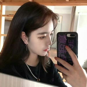 qq头像女生侧脸简单气质 女生头像 第8张 qq头像女生侧脸简单气质 女生头像 第8张