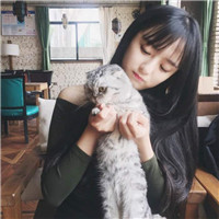 女生抱猫咪的慵懒头像 女生头像 第2张 女生抱猫咪的慵懒头像 女生头像 第2张