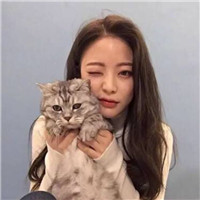 女生抱猫咪的慵懒头像 女生头像 第18张 女生抱猫咪的慵懒头像 女生头像 第18张