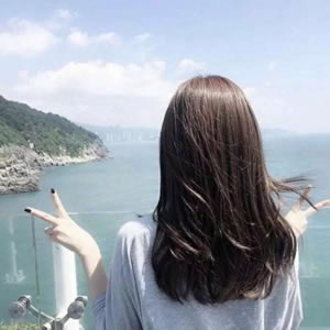 女生头像霸气高冷背影 女生头像 第3张 女生头像霸气高冷背影 女生头像 第3张