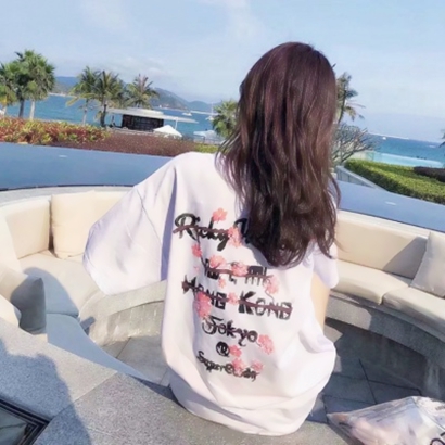 姐妹们,被这组性感女生背影头像拿捏啦 女生头像 第19张 姐妹们,被这组性感女生背影头像拿捏啦 女生头像 第19张