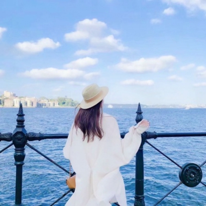 姐妹们,被这组性感女生背影头像拿捏啦 女生头像 第4张 姐妹们,被这组性感女生背影头像拿捏啦 女生头像 第4张