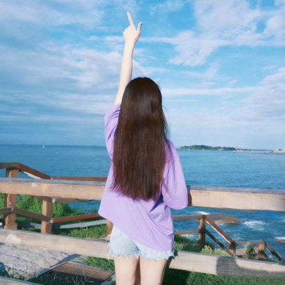姐妹们,被这组性感女生背影头像拿捏啦 女生头像 第14张 姐妹们,被这组性感女生背影头像拿捏啦 女生头像 第14张