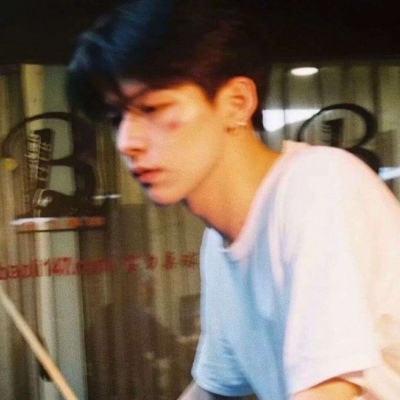 帅哥们必看!气质另类真人男生头像来袭 男生头像 第11张 帅哥们必看!气质另类真人男生头像来袭 男生头像 第11张