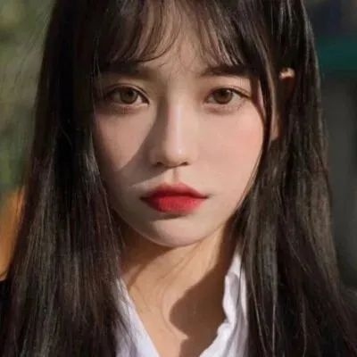 被惊艳!快手网红高清真人女生图像推荐