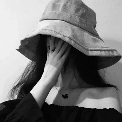 酷飒黑色系高清真人女头像来袭✨ 女生头像 第3张 酷飒黑色系高清真人女头像来袭✨ 女生头像 第3张