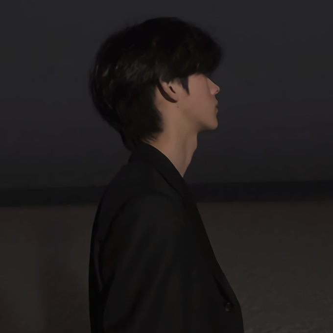30 40岁成熟男人头像👨‍🦱 男生头像 第12张