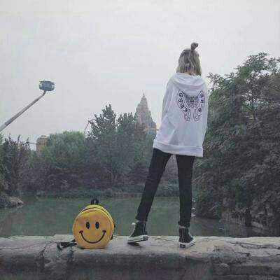 超有氛围感的一男一女背影情侣头像精选 情侣头像 第12张 超有氛围感的一男一女背影情侣头像精选 情侣头像 第12张