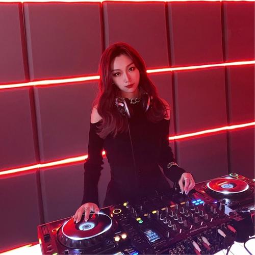 小众不易撞的女生头像合集，挖到宝啦！ 女生头像 第15张