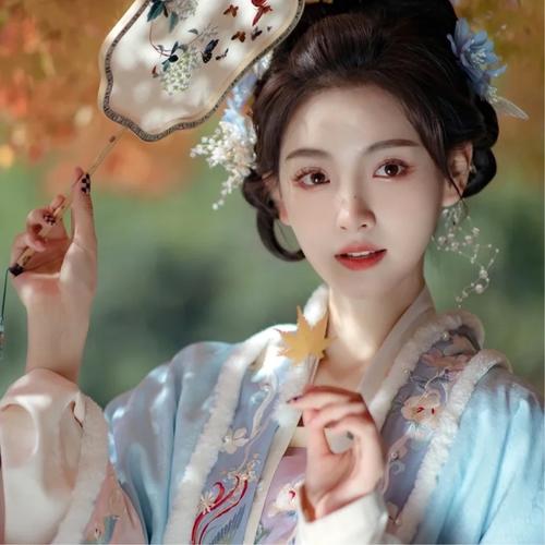 小众不易撞的女生头像合集，挖到宝啦！ 女生头像 第20张
