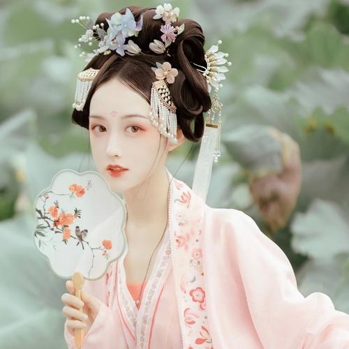 小众不易撞的女生头像合集，挖到宝啦！ 女生头像 第68张