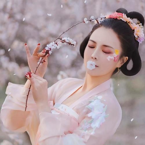 小众不易撞的女生头像合集，挖到宝啦！ 女生头像 第70张