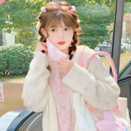 😍简单干净的真人微信女头像来喽  女生头像 第1张