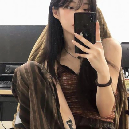 酷酷的女生头像，个性拉满 女生头像 第1张