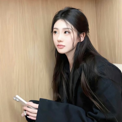 超酷黑色系女生头像推荐✨ 女生头像 第2张 超酷黑色系女生头像推荐✨ 女生头像 第2张