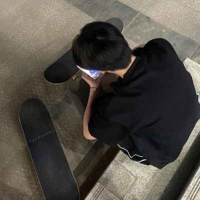 被帅到！真人男生背影头像来袭 男生头像 第2张