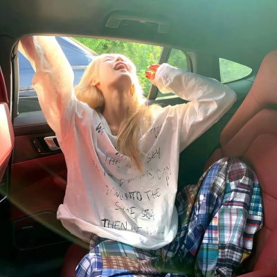 超A！这些酷酷女生头像太绝啦 女生头像 第5张