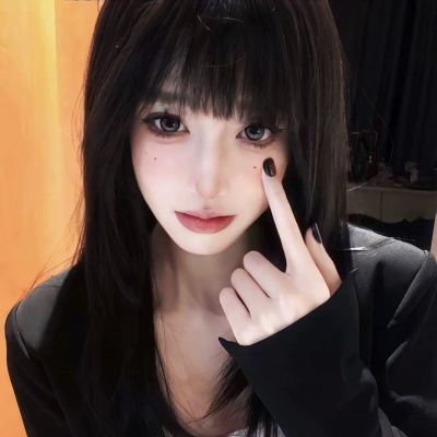 超绝！权威感拉满的霸气女生头像来啦✨ 女生头像 第3张