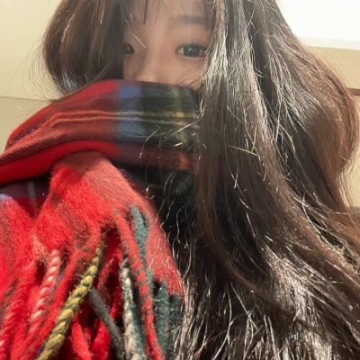 新年氛围感红色女生头像分享 女生头像 第6张 新年氛围感红色女生头像分享 女生头像 第6张