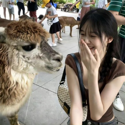 大赞!超有感觉的唯美氛围小众女生头像来袭 女生头像 第8张 大赞!超有感觉的唯美氛围小众女生头像来袭 女生头像 第8张