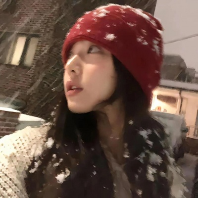 韩系小众ins女生头像,高级感爆棚! 女生头像 第1张 韩系小众ins女生头像,高级感爆棚! 女生头像 第1张