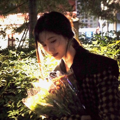 精致有格调的高级质感ins女生头像推荐 女生头像 第6张 精致有格调的高级质感ins女生头像推荐 女生头像 第6张