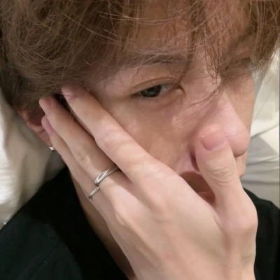 氛围感十足的小众ins风男生头像推荐 男生头像 第10张 氛围感十足的小众ins风男生头像推荐 男生头像 第10张