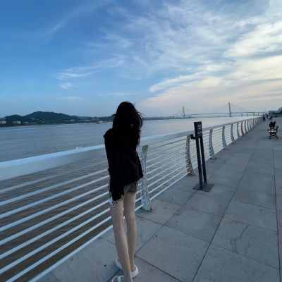 挖到宝啦!真人漂亮小众女生头像推荐 女生头像 第10张 挖到宝啦!真人漂亮小众女生头像推荐 女生头像 第10张