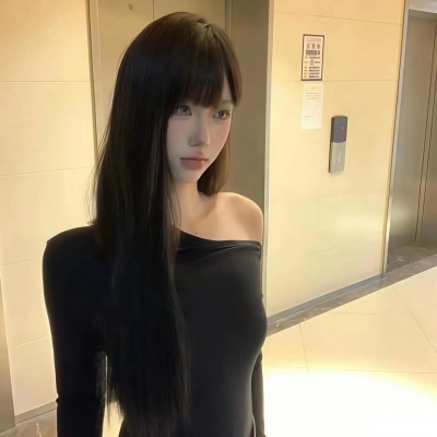 拽酷高级小众!Ins风高冷女生头像来袭 女生头像 第4张 拽酷高级小众!Ins风高冷女生头像来袭 女生头像 第4张