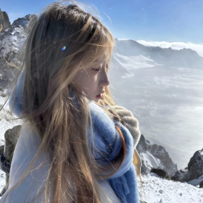 被美哭!氛围感拉满的冬日唯美女生头像 女生头像 第6张 被美哭!氛围感拉满的冬日唯美女生头像 女生头像 第6张