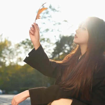 绝了!高贵气质女生头像精选,高级贵气感溢出屏幕 女生头像 第10张 绝了!高贵气质女生头像精选,高级贵气感溢出屏幕 女生头像 第10张