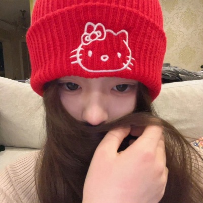 被美哭!温柔又独特的ins风小众气质女生头像推荐 女生头像 第8张 被美哭!温柔又独特的ins风小众气质女生头像推荐 女生头像 第8张