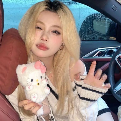 自带故事感的高级成熟女生小众头像素材精选 女生头像 第7张 自带故事感的高级成熟女生小众头像素材精选 女生头像 第7张
