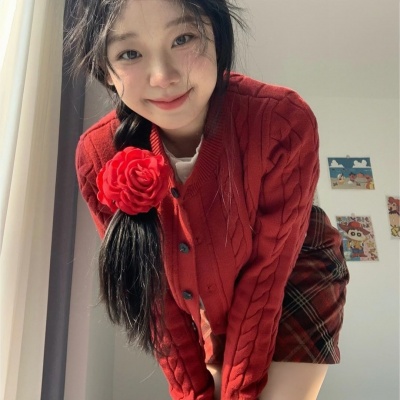 新年氛围感红色女生头像分享 女生头像 第7张 新年氛围感红色女生头像分享 女生头像 第7张