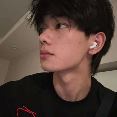 ins高级感小众不撞款的质感男头精选 男生头像 第3张 ins高级感小众不撞款的质感男头精选 男生头像 第3张