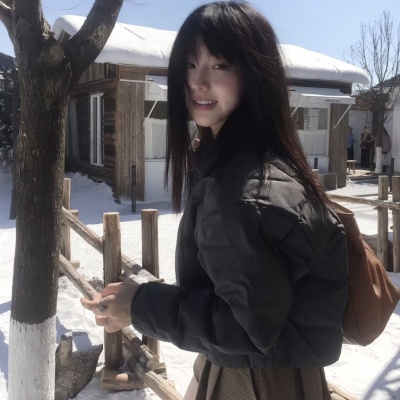 刷到就是赚到!ins漂亮气质小众女生头像推荐 女生头像 第8张 刷到就是赚到!ins漂亮气质小众女生头像推荐 女生头像 第8张