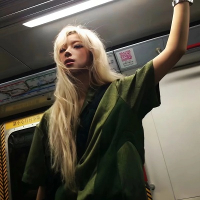精致有格调的高级质感ins女生头像推荐 女生头像 第3张 精致有格调的高级质感ins女生头像推荐 女生头像 第3张