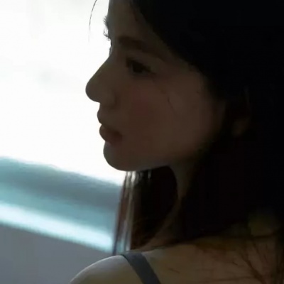 挖到宝啦！ins质感小众女生头像分享 女生头像 第1张