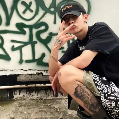 有格调的小众ins风男生头像精选 男生头像 第9张