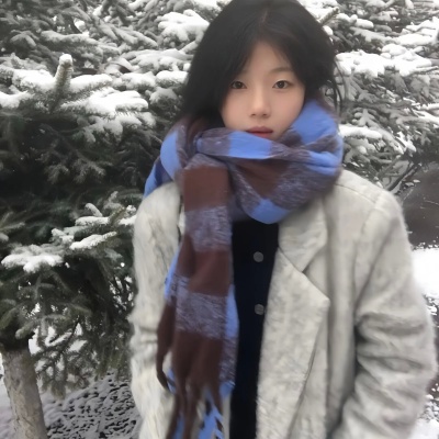 被美哭!氛围感拉满的冬日唯美女生头像 女生头像 第7张 被美哭!氛围感拉满的冬日唯美女生头像 女生头像 第7张