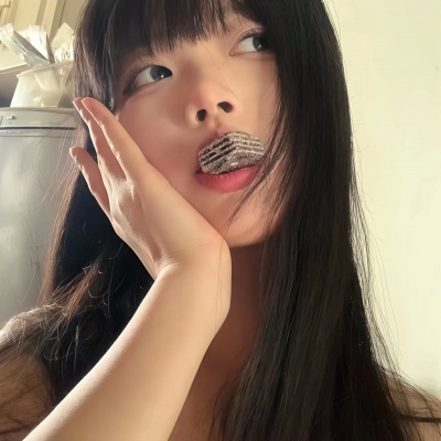 拽酷高级小众!Ins风高冷女生头像来袭 女生头像 第1张 拽酷高级小众!Ins风高冷女生头像来袭 女生头像 第1张