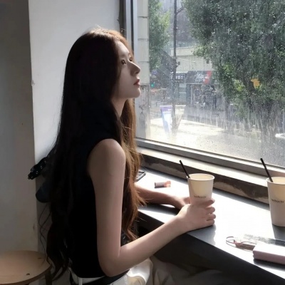 气质千金必备!高级感富家千金头像精选来啦 女生头像 第4张 气质千金必备!高级感富家千金头像精选来啦 女生头像 第4张