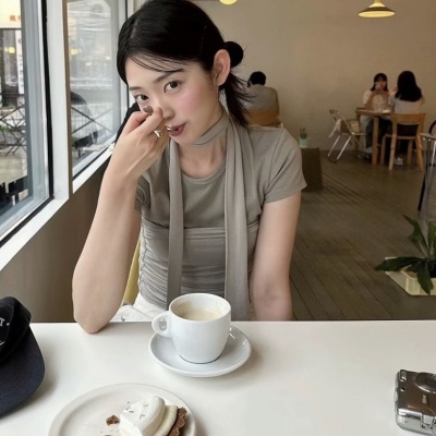满满高级感的小众ins韩系女生头像 女生头像 第1张 满满高级感的小众ins韩系女生头像 女生头像 第1张