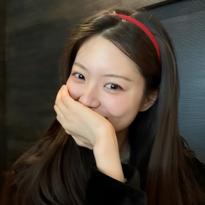新年氛围感红色女生头像分享 女生头像 第10张 新年氛围感红色女生头像分享 女生头像 第10张