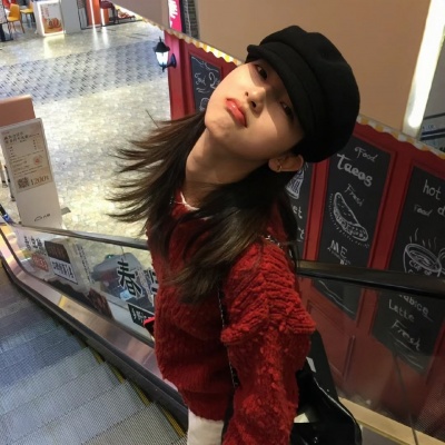 新年氛围感红色女生头像分享 女生头像 第2张 新年氛围感红色女生头像分享 女生头像 第2张