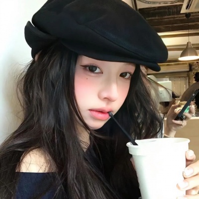 被美哭!温柔又独特的ins风小众气质女生头像推荐 女生头像 第6张 被美哭!温柔又独特的ins风小众气质女生头像推荐 女生头像 第6张