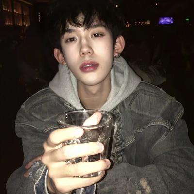 小众个性男生头像精选,帅到犯规! 男生头像 第5张 小众个性男生头像精选,帅到犯规! 男生头像 第5张