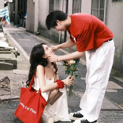 浪漫唯美高质量!一左一右甜蜜情头精选来啦 情侣头像 第7张 浪漫唯美高质量!一左一右甜蜜情头精选来啦 情侣头像 第7张