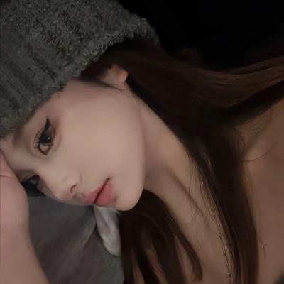 狠狠心动!高级感御姐风成熟气质女生头像精选 女生头像 第5张 狠狠心动!高级感御姐风成熟气质女生头像精选 女生头像 第5张