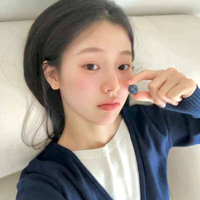 2025年最新可爱小众女生头像合集 女生头像 第3张 2025年最新可爱小众女生头像合集 女生头像 第3张